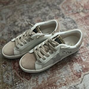 Suede Rhinestone Star Sneakers | Vintage Havana
